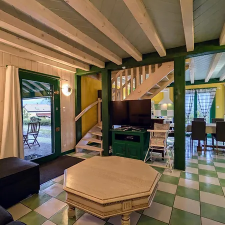 Prázdninový dům Cosy Avec Et Sauna, Animaux Admis - Fr-1-589-673
